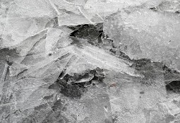 фактура раскрошенного чистого льда